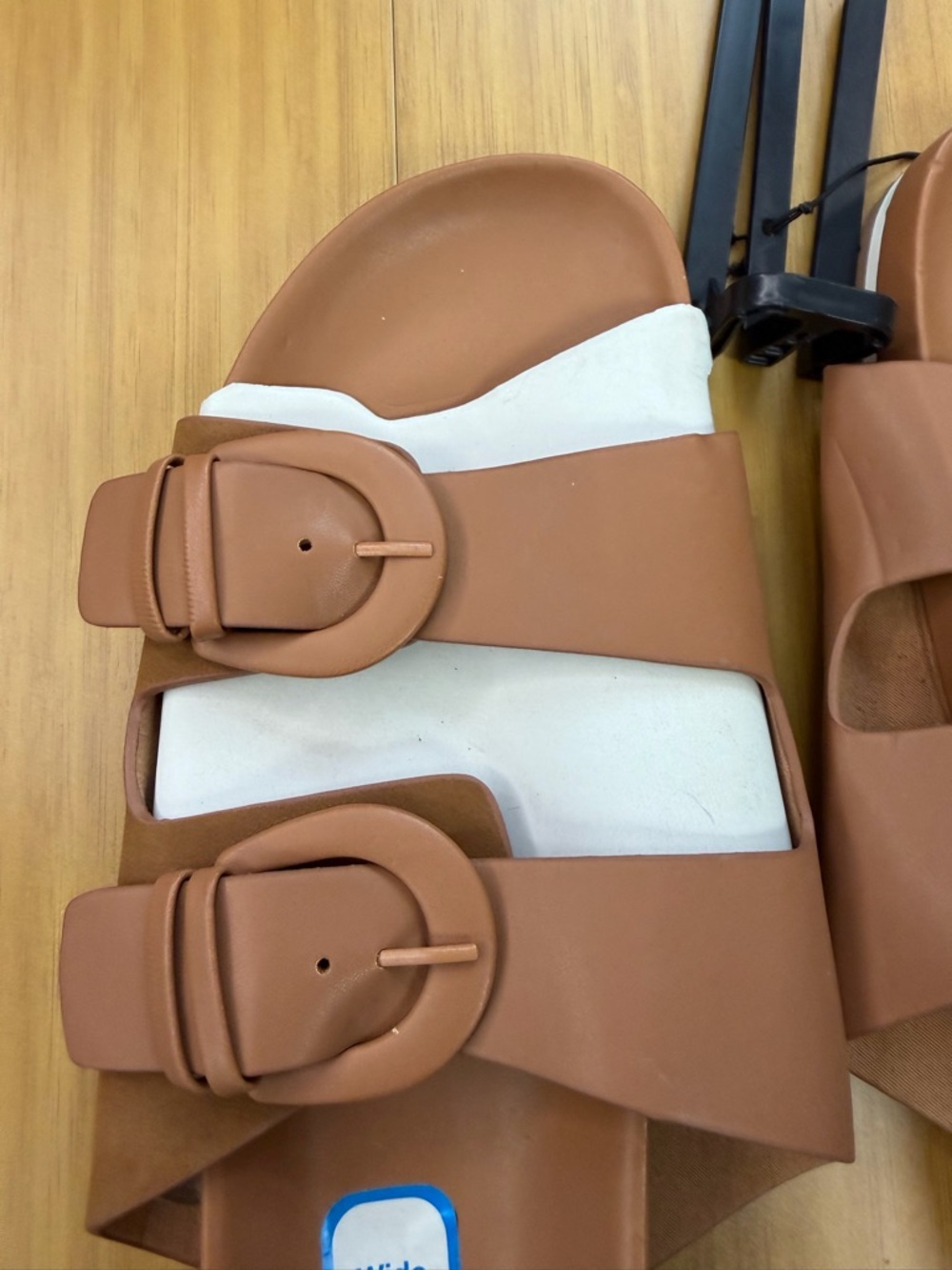 Time & Tru women's Cognac Footbed Casual slide buckles dress sandals Sz 12W - Picture 4 of 7